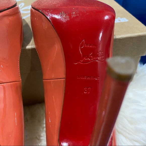 ❤️SOLD❤️Christian Louboutin Coral Pigalle patent - Picture 6 of 7